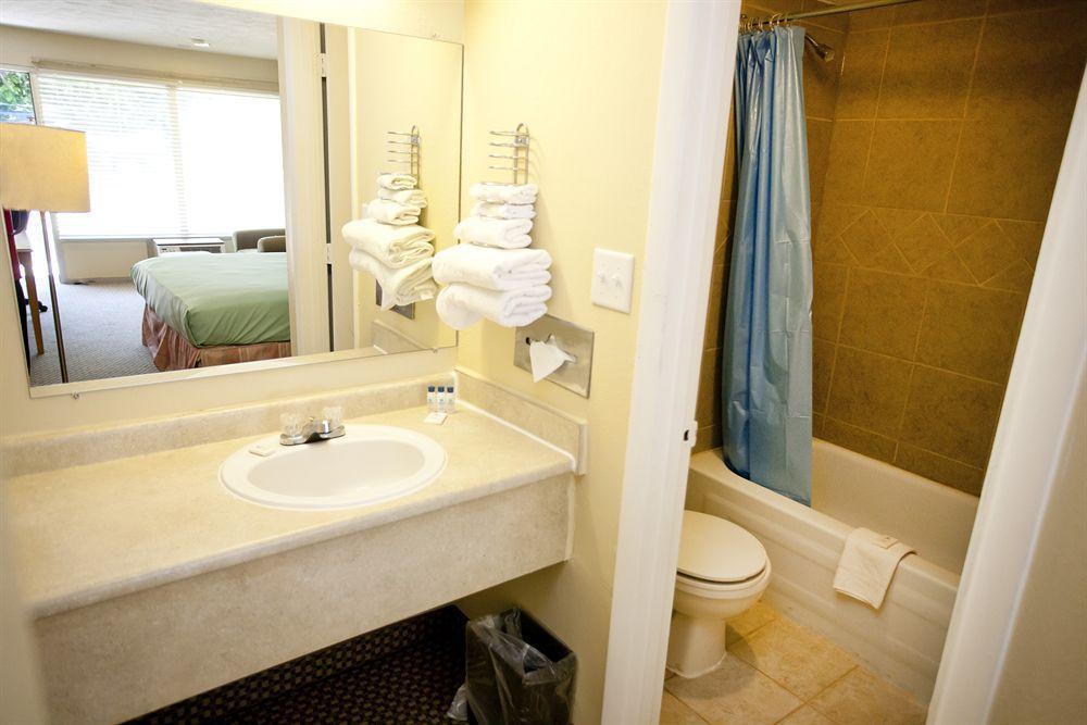 Star City Inn And Suites Гров Сити Экстерьер фото